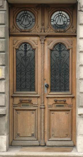 Porte Haussmannienne inspiration Louis XIV