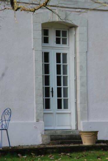 COPIE PORTE D'ENTREE AVEC IMPOSTE. PORTE A PETIT BOIS