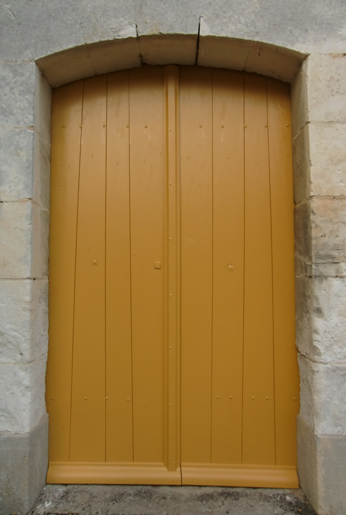 PORTAIL PRINCIPAL DE MONUMENT